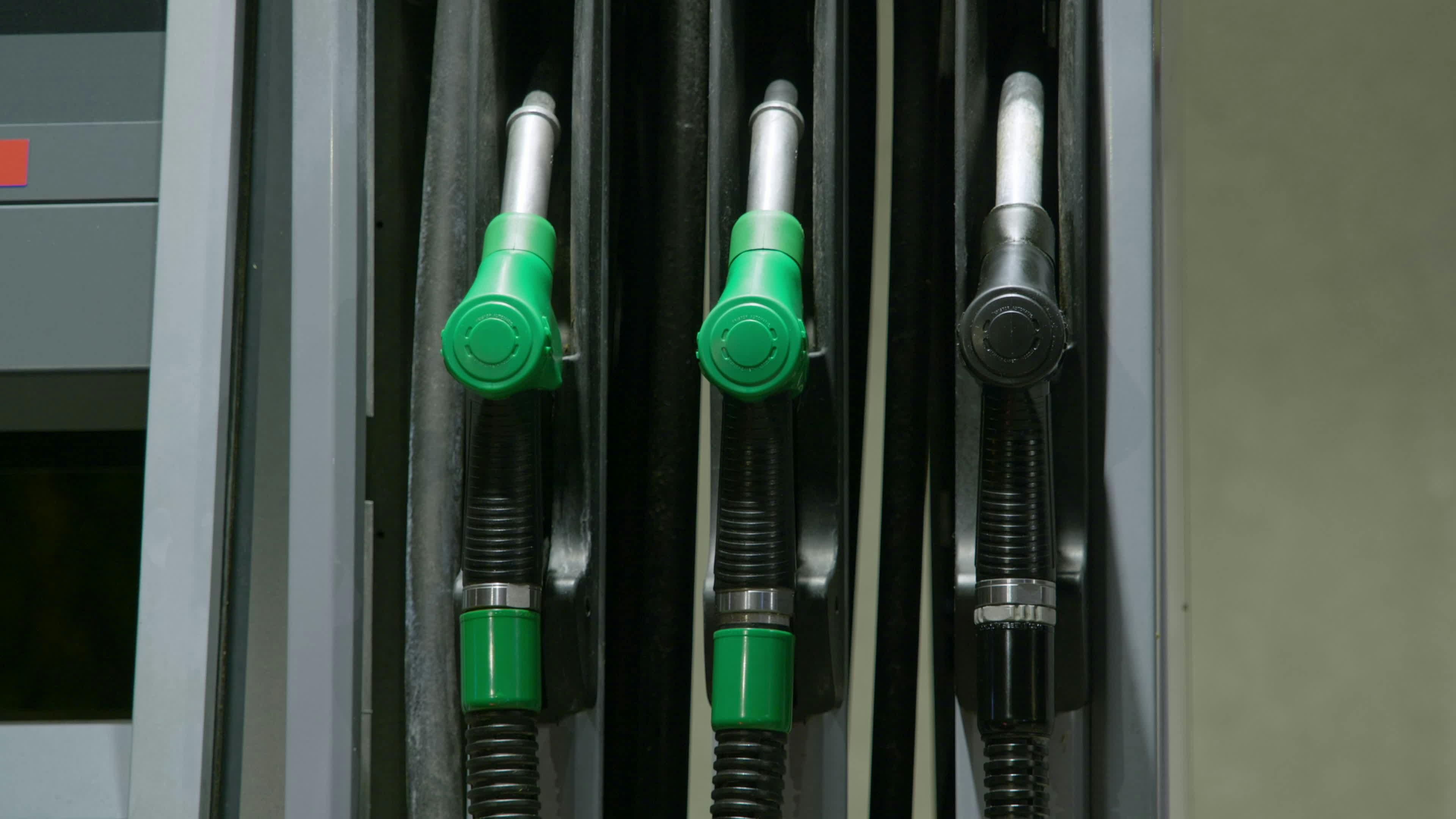 Discover gasstationvisit, a storydriven footage