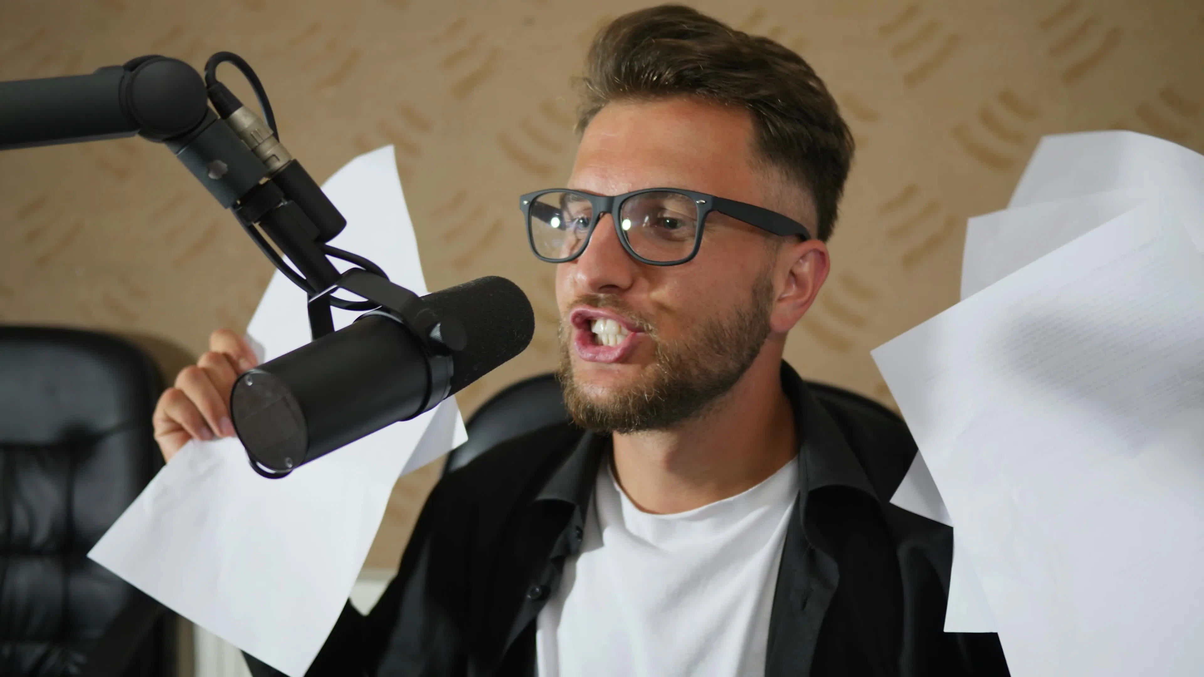 Discover radio-presenter-at-work, a story-driven footage | Artlist