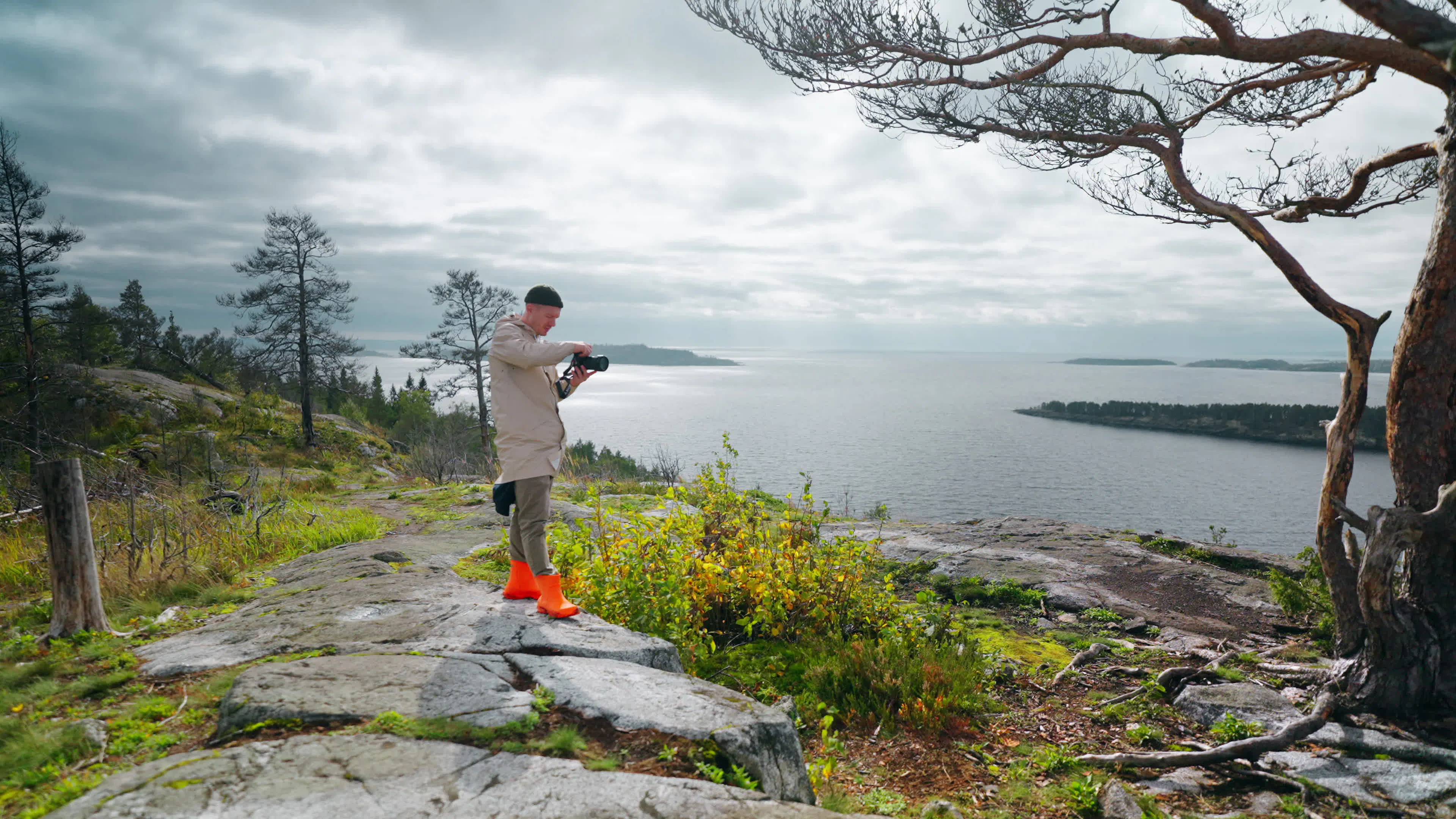 Discover travel-photographer, a story-driven footage | Artlist