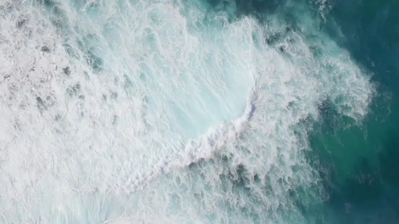 Serene, Sea, Ocean, Moving by Danil Rudenko – Stock Footage | Artlist